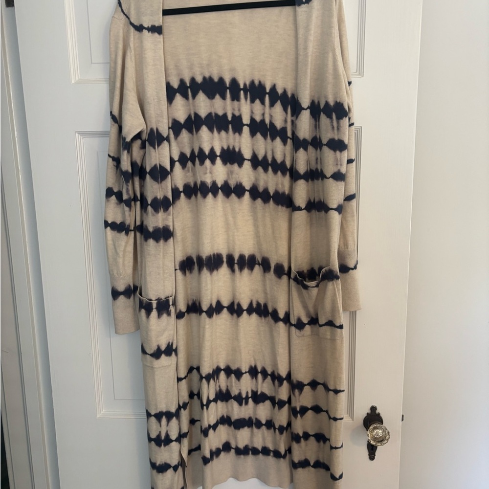 Tie-Dye Long Cardigan Sweater